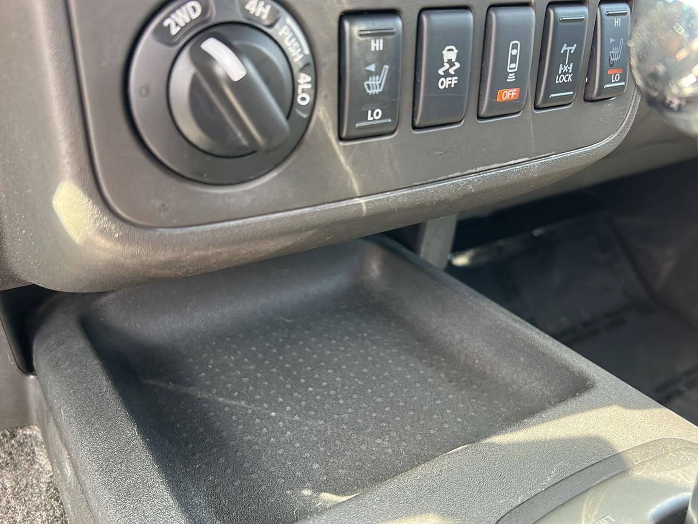 Used 2018 Nissan Frontier PRO-4X AWD/4WD image 15