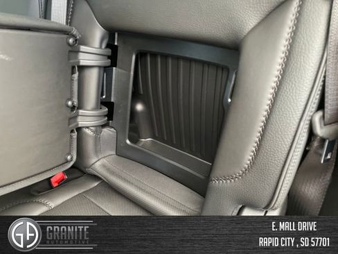 Used 2024 GMC Sierra 1500 Denali AWD/4WD image 25