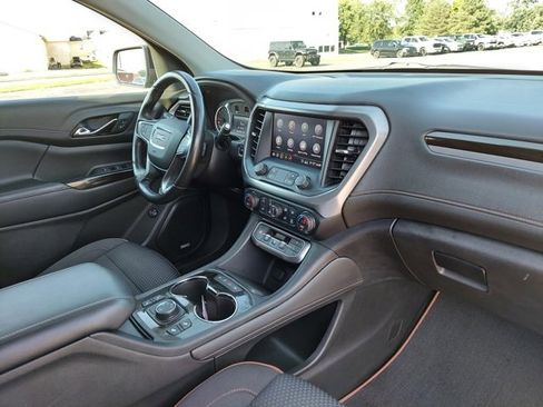 Used 2020 GMC Acadia AT4 image 26