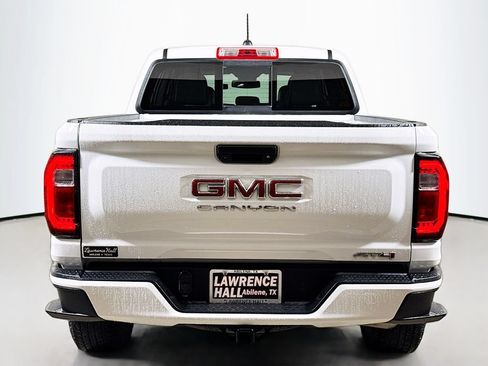 Certified 2024 GMC Canyon AT4 AWD/4WD image 5