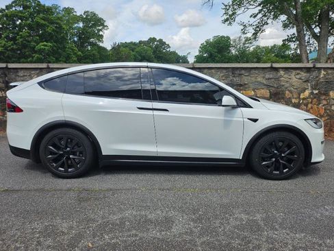 Used 2022 Tesla Model X AWD/4WD image 9