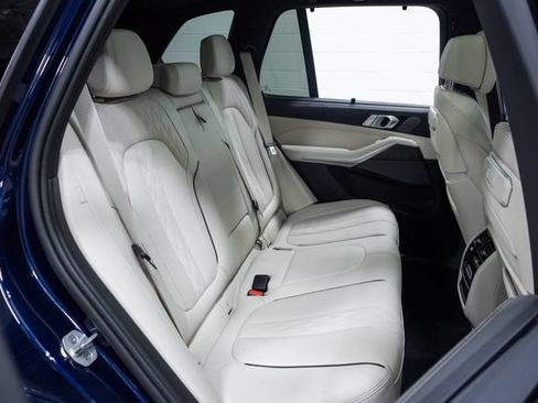 Used 2024 BMW X5 xDrive50e w/ Executive Package AWD/4WD image 24