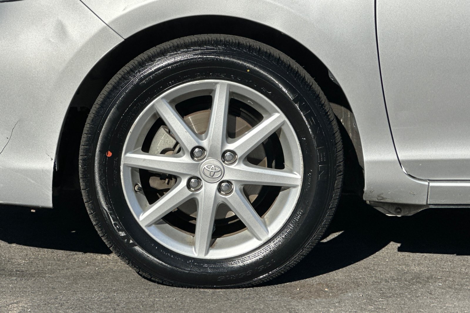 Used 2012 Toyota Prius C Three FWD image 13
