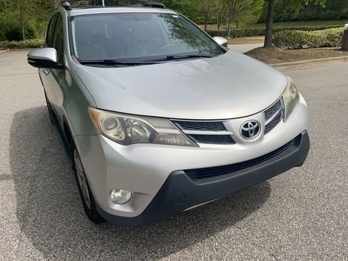 Used 2014 Toyota RAV4 XLE image 13