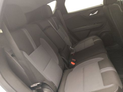 Used 2024 Chevrolet Blazer LT w/ Convenience Package FWD image 19