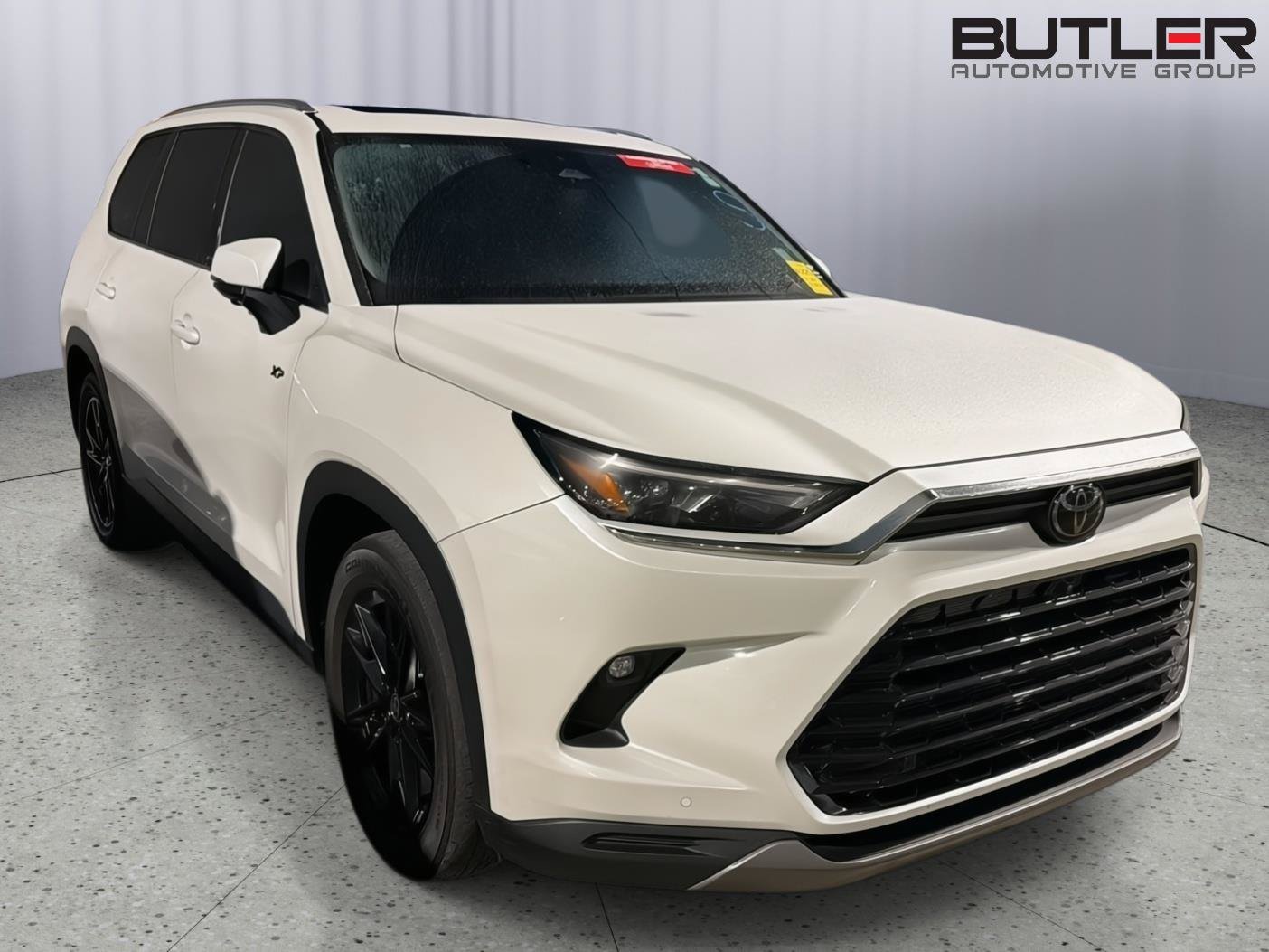 Used 2024 Toyota Grand Highlander FWD image 6