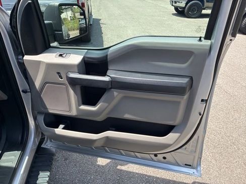 Used 2017 Ford F150 XL w/ Equipment Group 101A Mid RWD image 25
