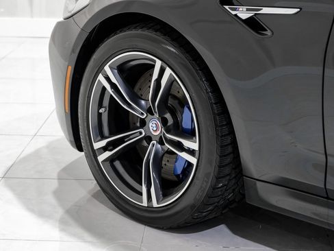 Used 2022 BMW M5 w/ Executive Package image 55