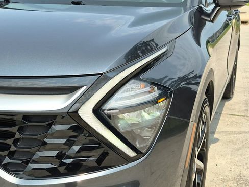 Used 2023 Kia Sportage EX FWD image 10