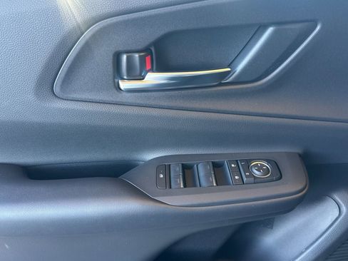 New 2026 Toyota Prius Plug-In Hybrid image 12