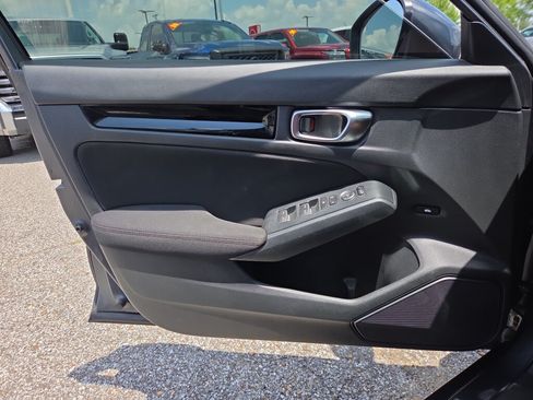 Used 2024 Honda Civic EX image 17