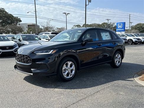 New 2025 Honda HR-V LX image 8