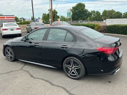 Used 2025 Mercedes-Benz C 300 4MATIC Sedan image 11