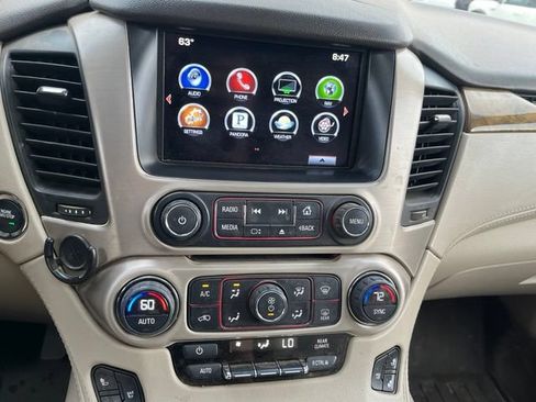 Used 2016 GMC Yukon XL Denali w/ Open Road Package AWD/4WD image 17