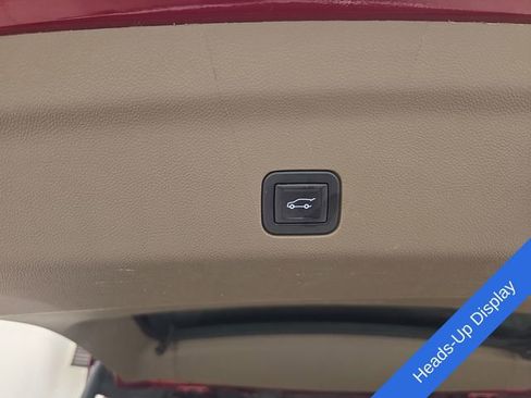 Used 2021 GMC Yukon Denali w/ LPO, Illumination Package AWD/4WD image 18