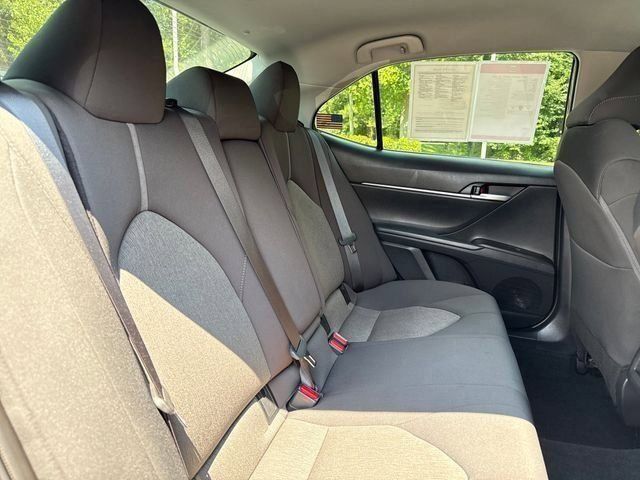 Used 2023 Toyota Camry LE FWD image 40