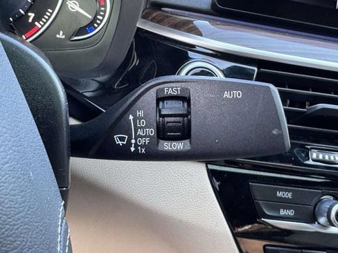 Used 2019 BMW 540i xDrive w/ Convenience Package AWD/4WD image 32