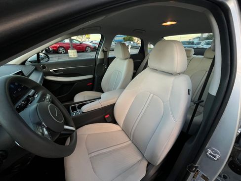 Used 2025 Hyundai Sonata SEL image 36