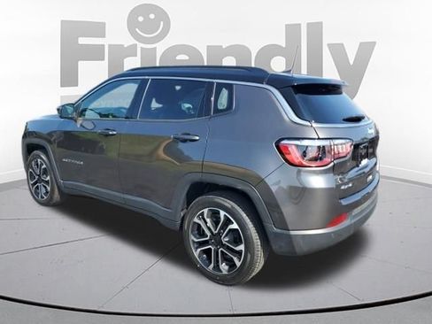 Used 2024 Jeep Compass Limited AWD/4WD image 3