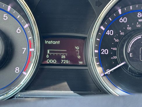 Used 2011 Hyundai Sonata GLS image 12