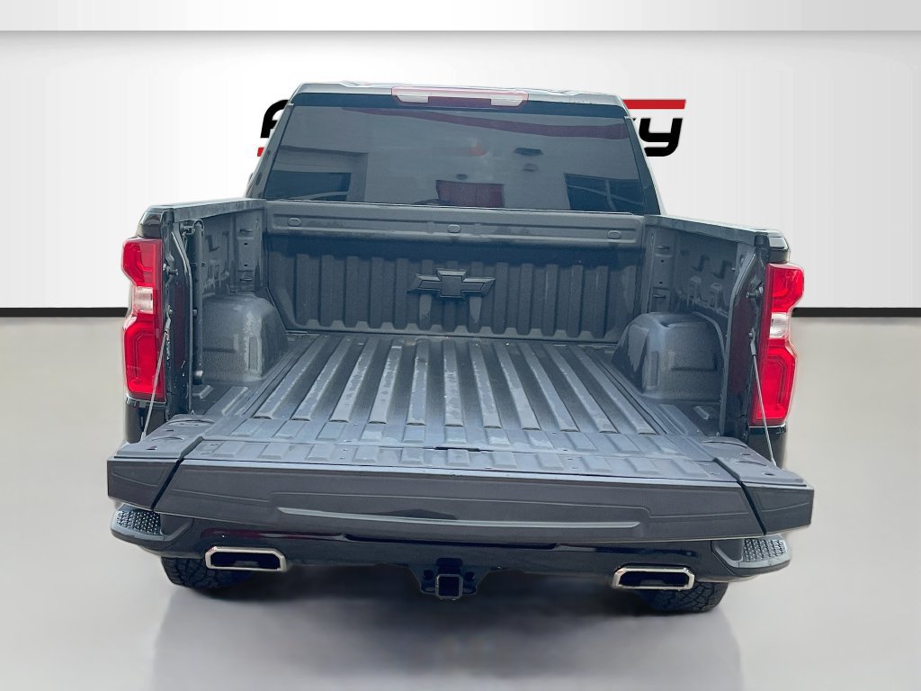 Used 2025 Chevrolet Silverado 1500 RST AWD/4WD image 28