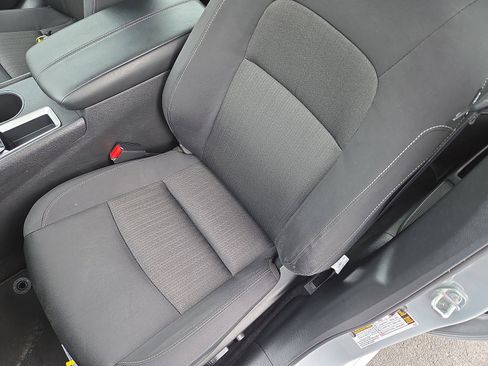 Used 2025 Nissan Altima 2.5 SV image 13