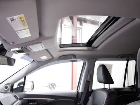 Certified 2023 Honda Ridgeline RTL-E image 39