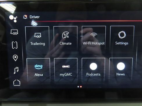 Used 2024 GMC Sierra 2500 AT4X image 29