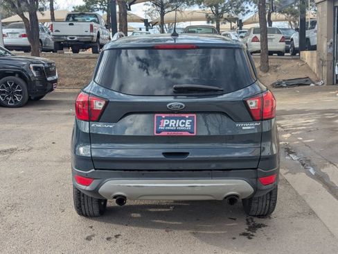 Used 2019 Ford Escape Titanium image 6