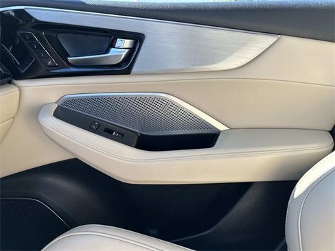 Used 2023 Acura MDX FWD w/ Technology Package image 26