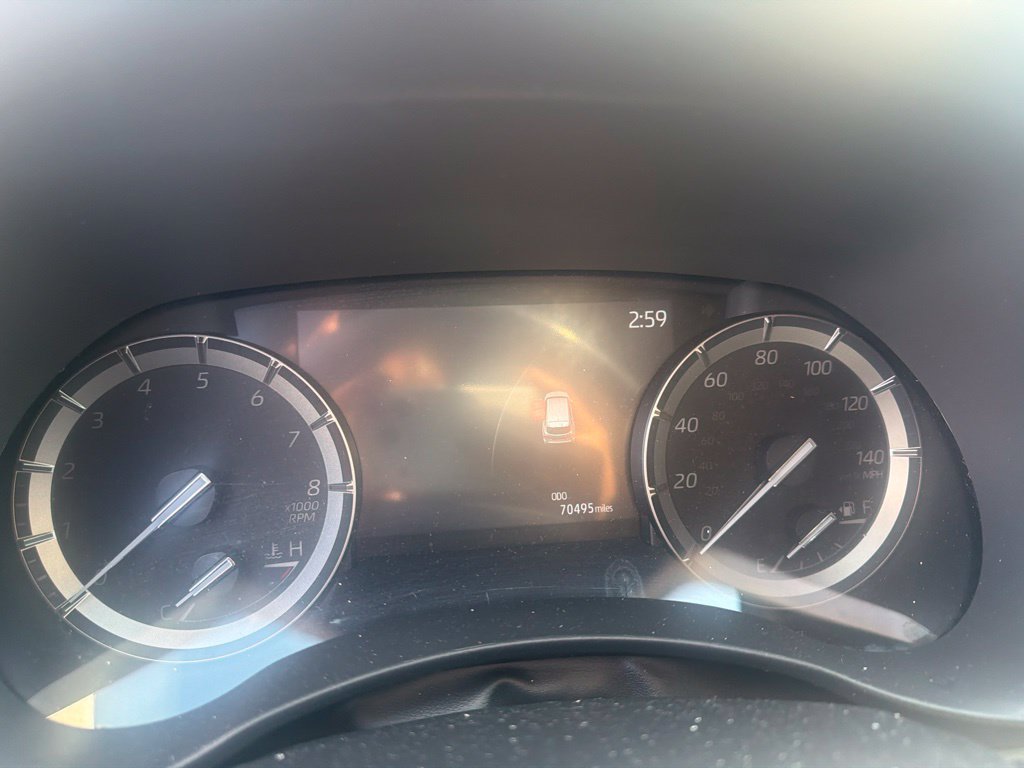 Used 2021 Toyota Highlander XLE FWD image 31