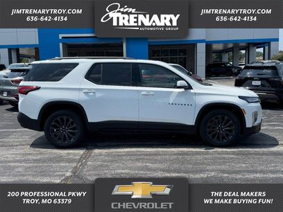 Used 2023 Chevrolet Traverse RS