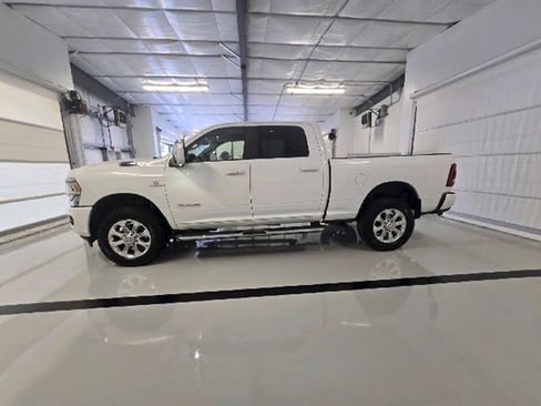 Used 2023 RAM 2500 Laramie AWD/4WD image 6