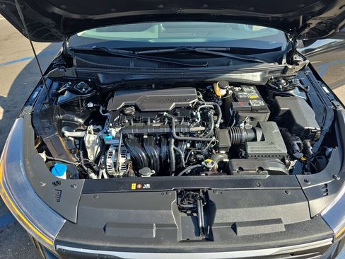 Used 2025 Kia K4 FWD image 19