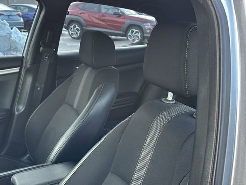 Used 2019 Honda Civic Sport image 25