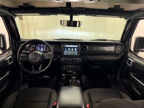 Used 2020 Jeep Gladiator Sport AWD/4WD image 20