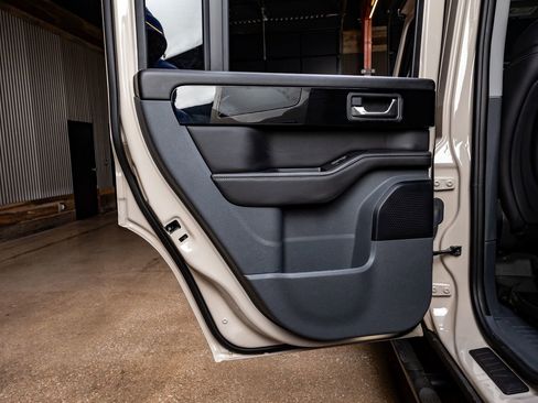 Used 2024 INEOS Grenadier Trialmaster Edition image 33