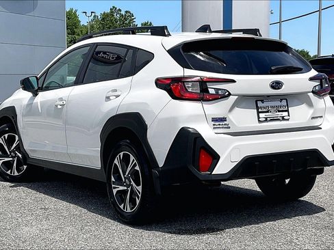 Used 2024 Subaru Crosstrek 2.0i Premium AWD/4WD image 11