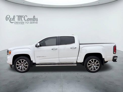 Used 2022 GMC Canyon Denali image 2