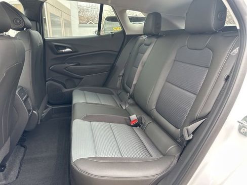 New 2026 Chevrolet Trax LT w/ LT Convenience Package image 9