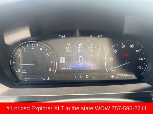 Used 2023 Ford Explorer XLT w/ Equipment Group 202A AWD/4WD image 10