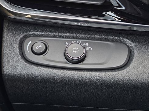 New 2026 Buick Envista Sport Touring w/ Convenience I Package image 19