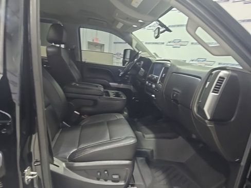 Used 2019 Chevrolet Silverado 2500 LTZ w/ Duramax Plus Package image 28