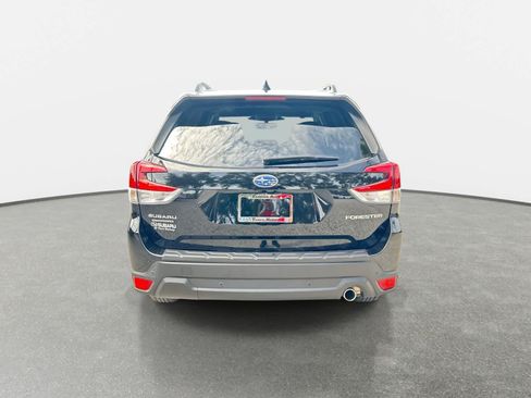 Used 2023 Subaru Forester Limited AWD/4WD image 7