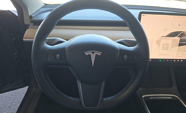 Used 2022 Tesla Model 3 Long Range AWD/4WD image 6