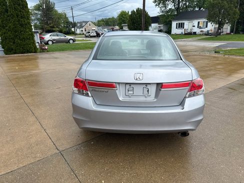 Used 2011 Honda Accord EX image 7