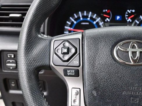 Used 2016 Toyota 4Runner Limited AWD/4WD image 16