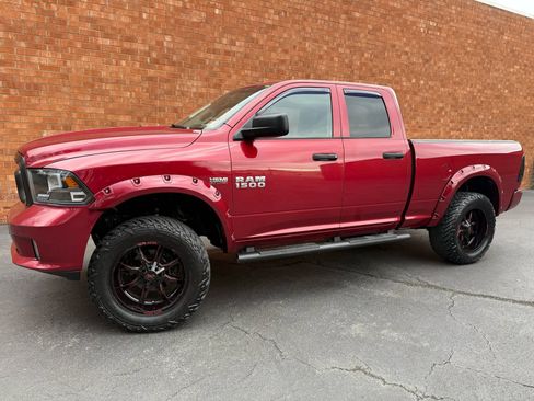 Used 2015 RAM 1500 Express image 4