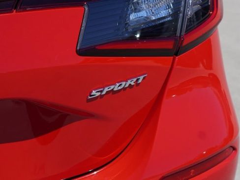 Used 2023 Honda Civic Sport image 10