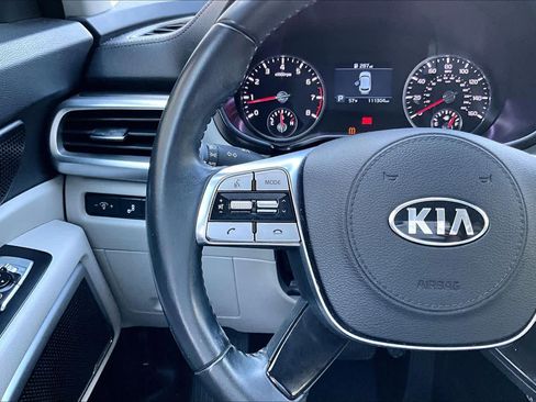 Used 2020 Kia Telluride S w/ S 8 Passenger Seating Package FWD image 24
